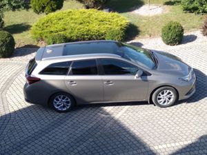 Toyota Auris II Hybrid 135 Dynamic 2016