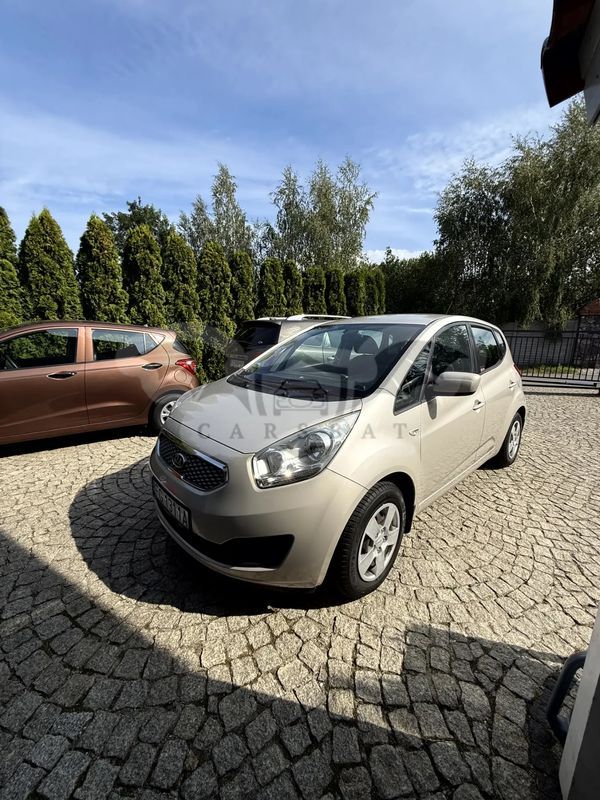 Kia Venga 1.6 L 2011