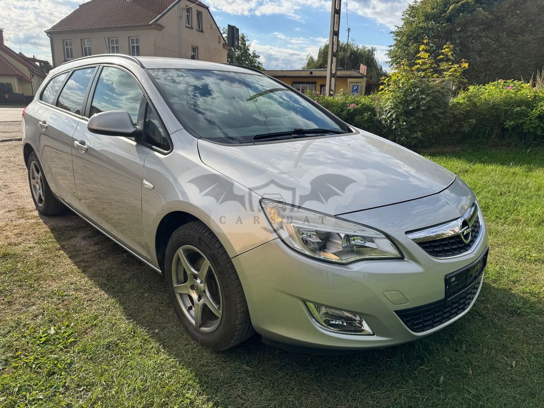 Opel Astra H IV 1.6 Cosmo 2011
