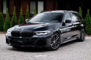 BMW 5 Series G30/G31 520d Touring Sport Line 2022