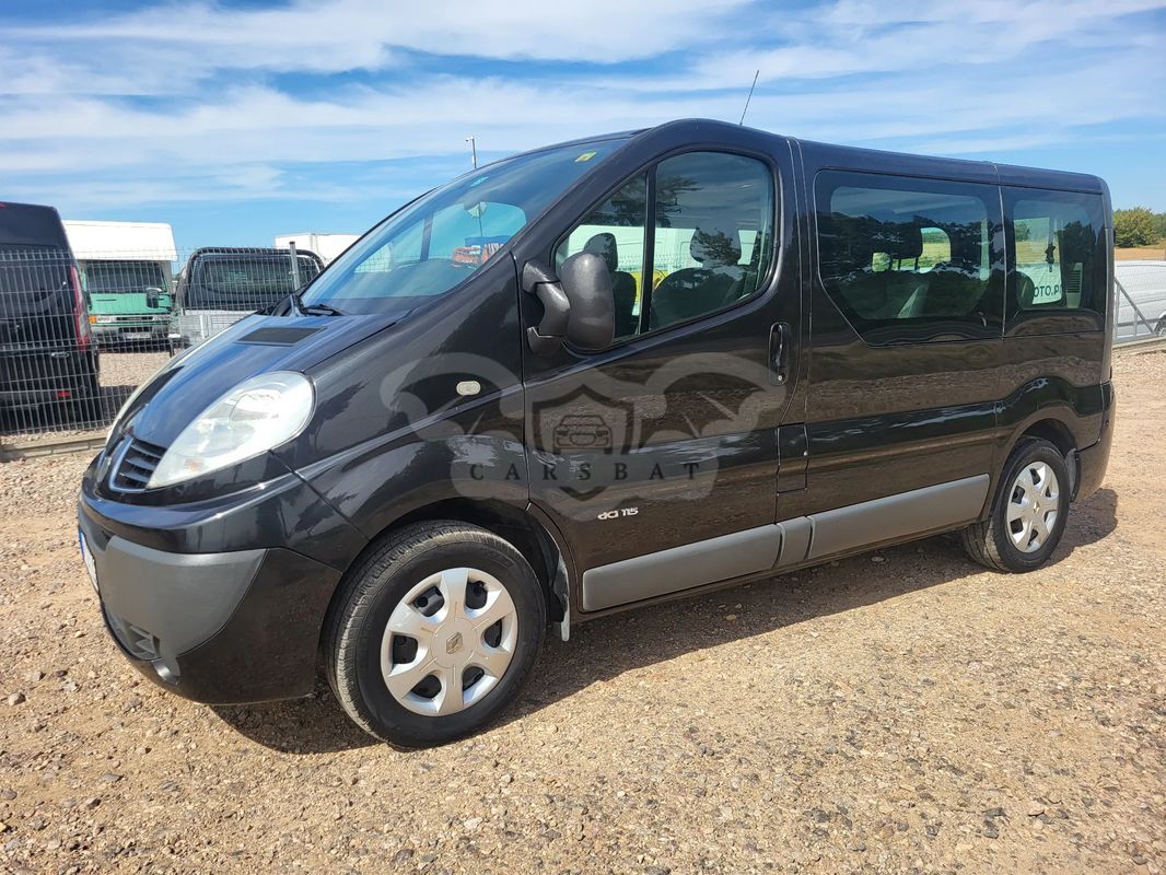 Renault Trafic II L1H1 Passenger Lux Quick 2012