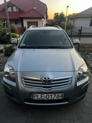 Toyota Avensis II Combi 2.0 D-4D 2008