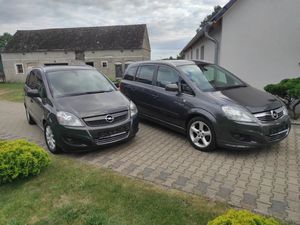 Opel Zafira B 1.8 Cosmo 2012