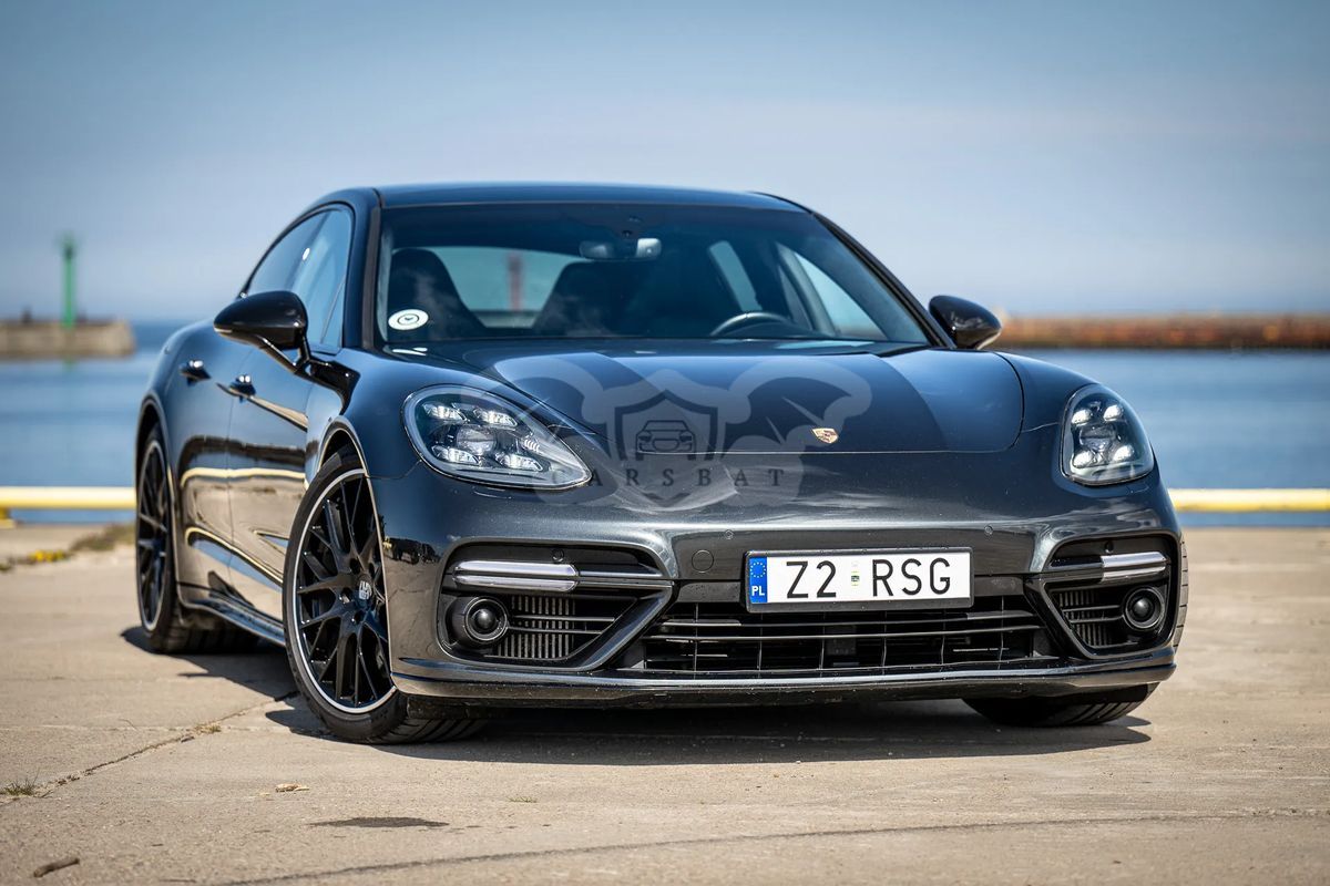 Porsche Panamera Turbo 2016