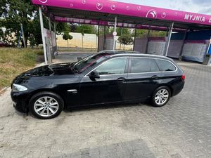 BMW 5 Series F10/F11 528i xDrive 2012