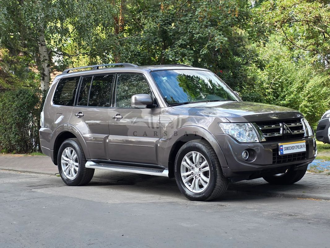 Mitsubishi Pajero IV 3.2 DID Instyle 2014