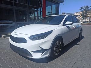 Kia Ceed III 1.5 T-GDI Tribute DCT 2025