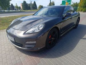 Porsche Panamera 4 2010