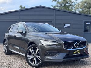 Volvo V60 B5 B AWD Geartronic Pro 2022