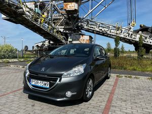 Peugeot 208 I 1.2 PureTech Allure 2014