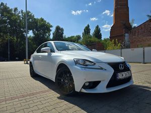 Lexus IS III 300h Elegance 2014