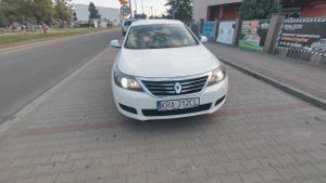 Renault Latitude (SM5) 3.0 V6 dCi Initiale 2011
