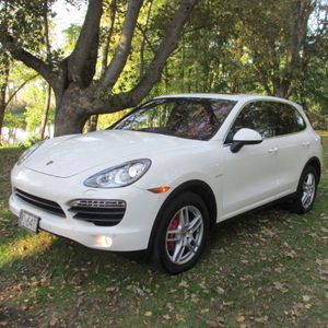 Porsche Cayenne II S Hybrid 2011