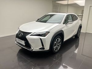 Lexus UX 2021