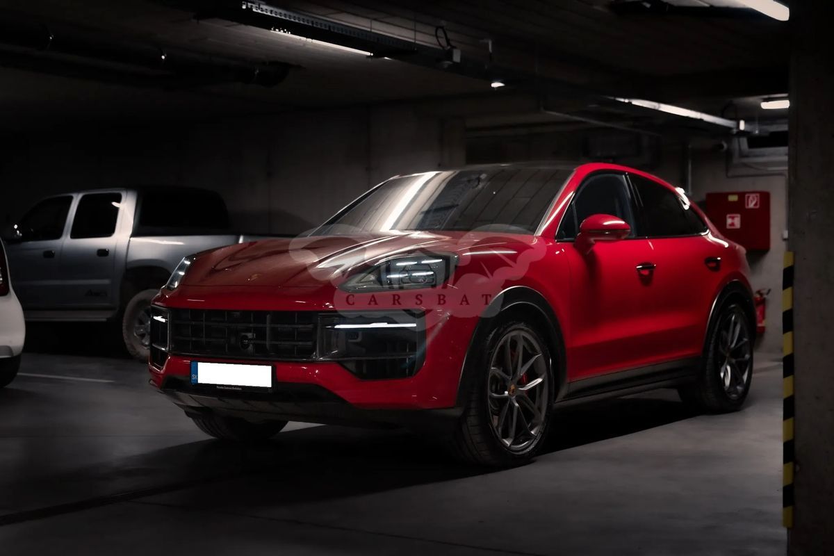 Porsche Cayenne III Coupe GTS 2025