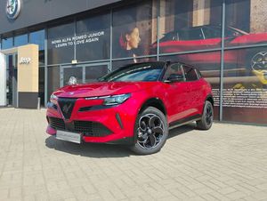 Alfa Romeo Junior 1.2 mHEV Ibrida Q4 eDCT 2025