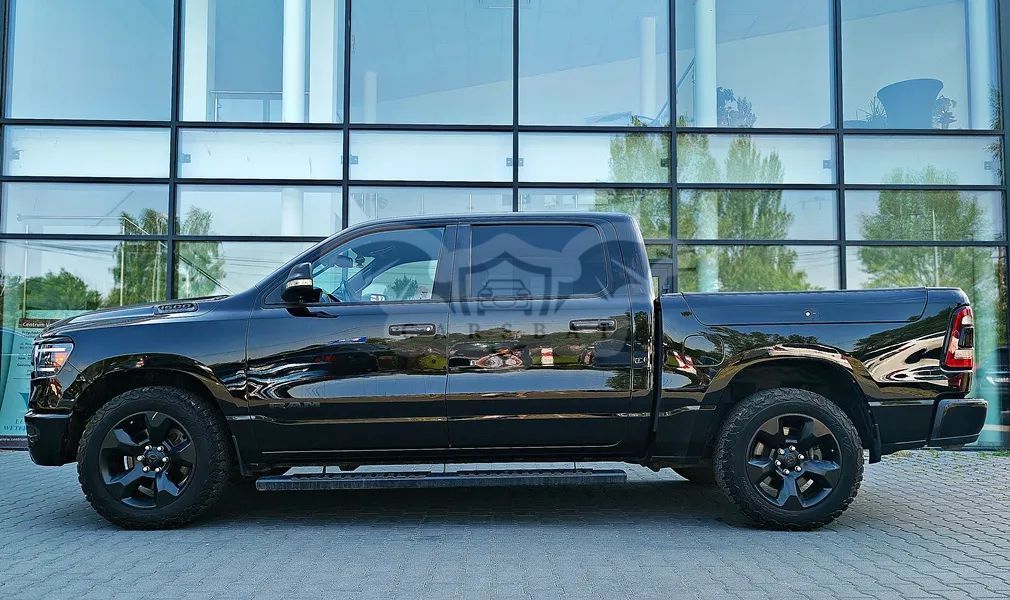 RAM 1500 5.7 Crew Cab Bighorn 2019