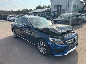 Mercedes-Benz C W205 300 4MATIC 9G-TRONIC 2018