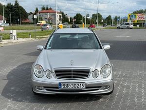 Mercedes-Benz E W211 320 CDI T Classic 2004
