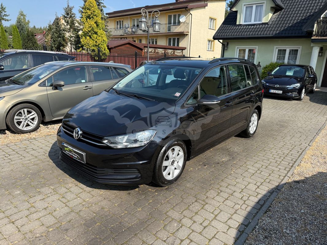 Volkswagen Touran III 1.5 TSI EVO Comfortline 2019