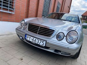 Mercedes-Benz CLK W208 320 1999