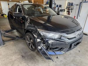 Honda Civic X 1.5 i-VTEC Turbo CVT Prestige 2018