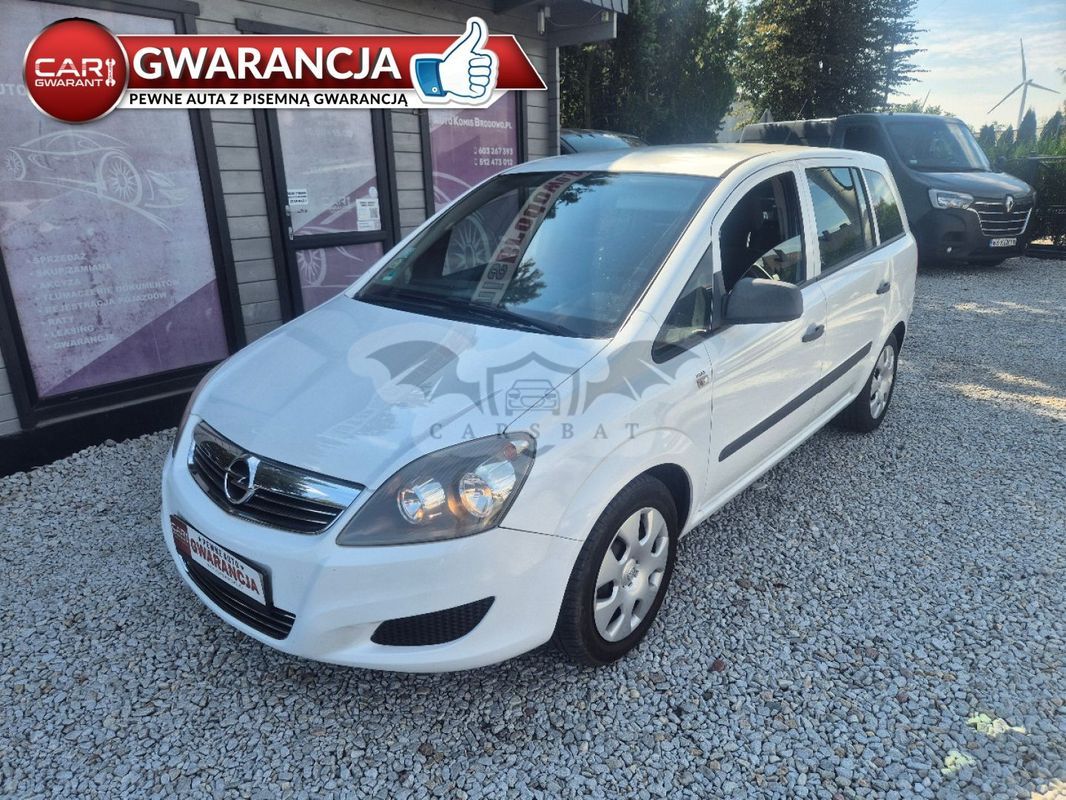 Opel Zafira B 2011