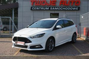 Ford Focus Mk3 Turnier 2.0 EcoBoost ST mit Leder-Sport-Paket 2018