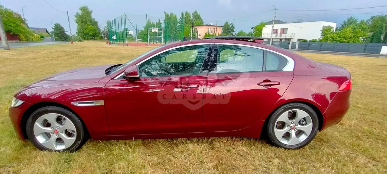 Jaguar XE 2.0 T R-Sport 2017