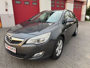 Opel Astra J III 1.7 CDTI EcoFLEX 2011