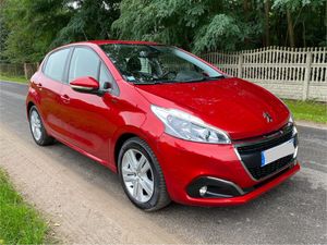 Peugeot 208 I 1.2 PureTech GPF Signature S&S 2018