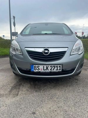 Opel Meriva II 1.4 Color Edition 2011
