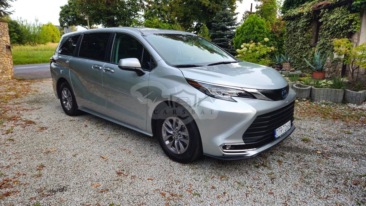 Toyota Sienna 2023