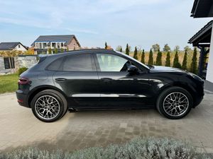 Porsche Macan I Standard 2017