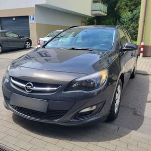 Opel Astra J IV 1.6 CDTI Essentia 2015
