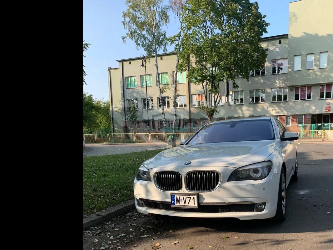 BMW 7 Series F01 Active Hybrid 2011