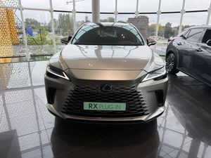 Lexus RX V 450h+ Omotenashi 2025
