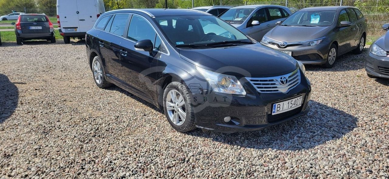 Toyota Avensis III 2011