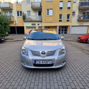 Toyota Avensis II 2.2 D-CAT Prestige 2010