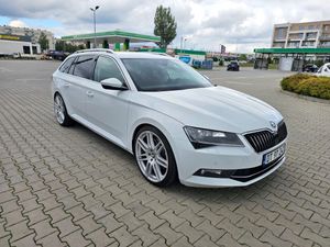 Skoda Superb III 2.0 TSI 4x4 Style DSG 2016