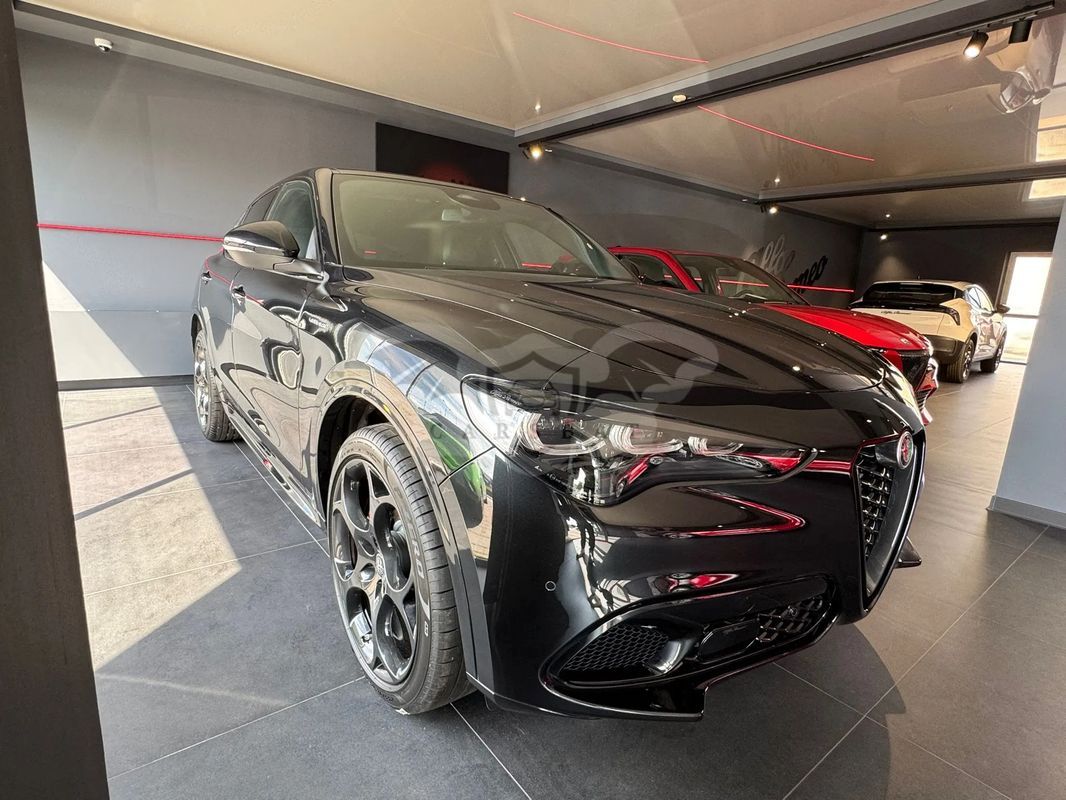 Alfa Romeo Stelvio 2.0 Turbo Veloce Q4 2025