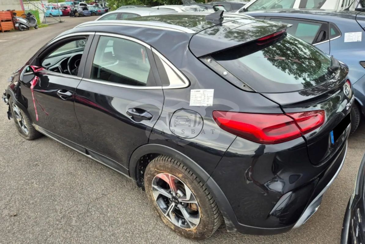 Kia XCeed 1.6 CRDi PLATINUM EDITION 2022