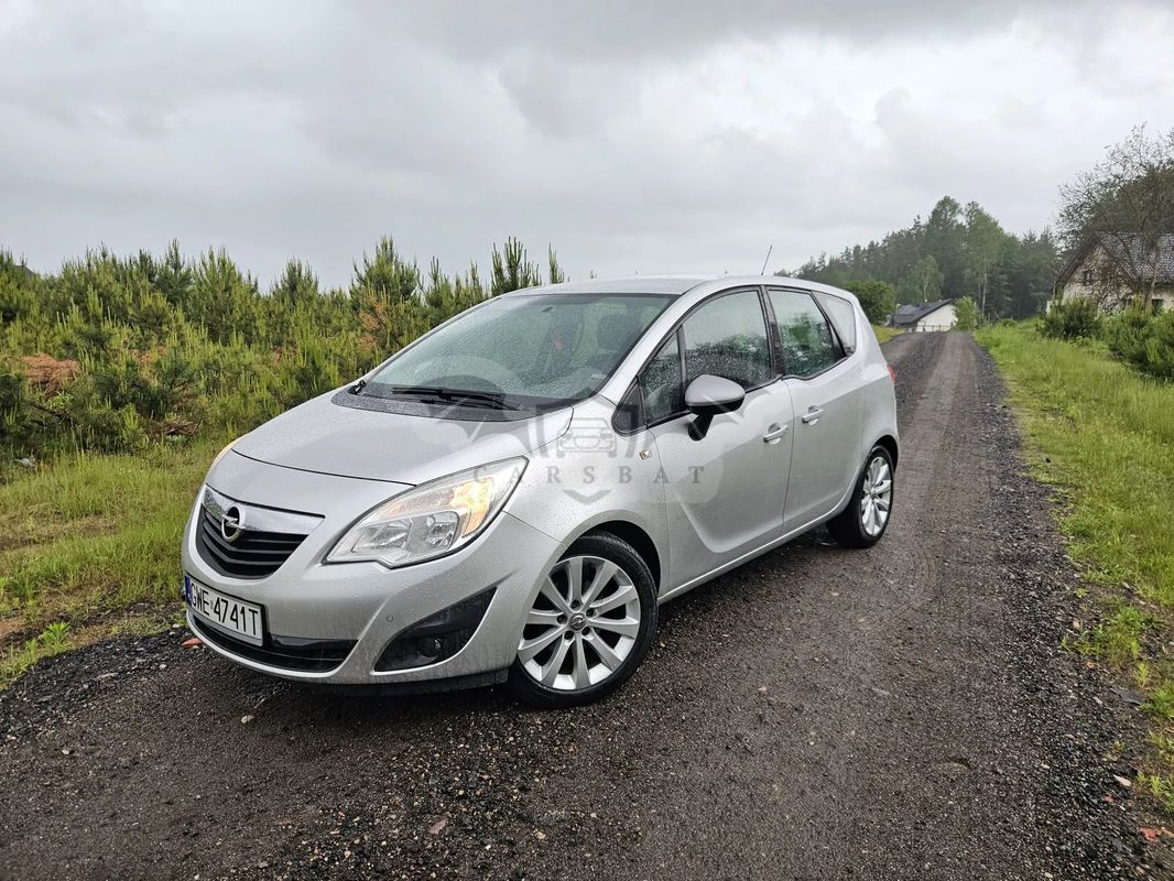 Opel Meriva II 1.3 CDTI Cosmo 2010