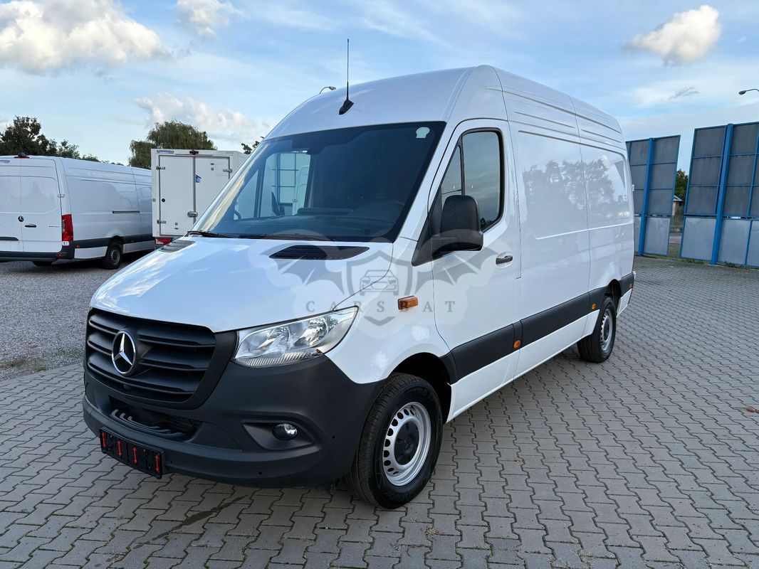 Mercedes-Benz Sprinter 2024