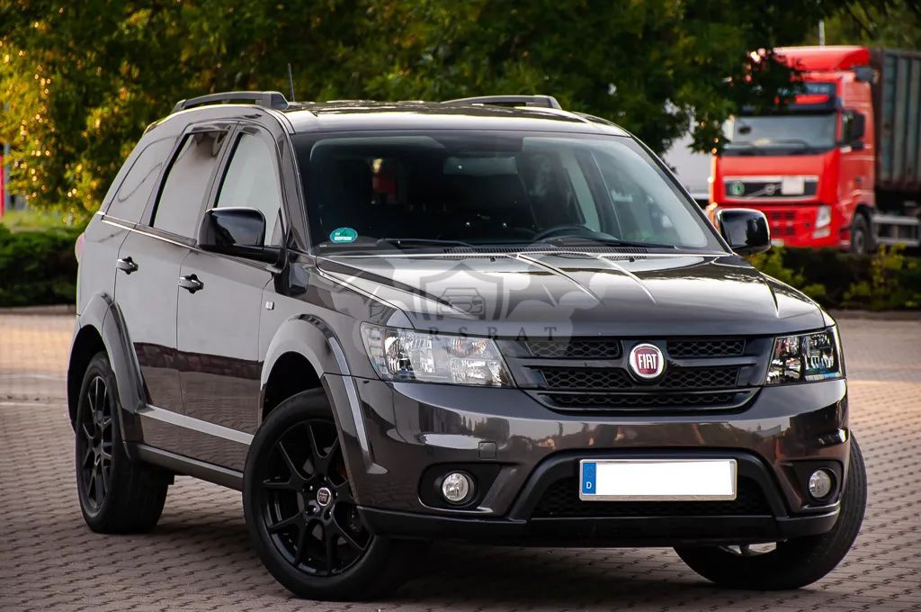 Fiat Freemont 2.0 Multijet 16V DPF Automatik Allrad Black Code 2015