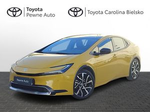 Toyota Prius V 2024