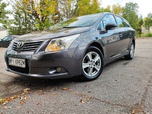 Toyota Avensis III 1.8 Sol 2009