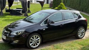 Opel Astra J 2010