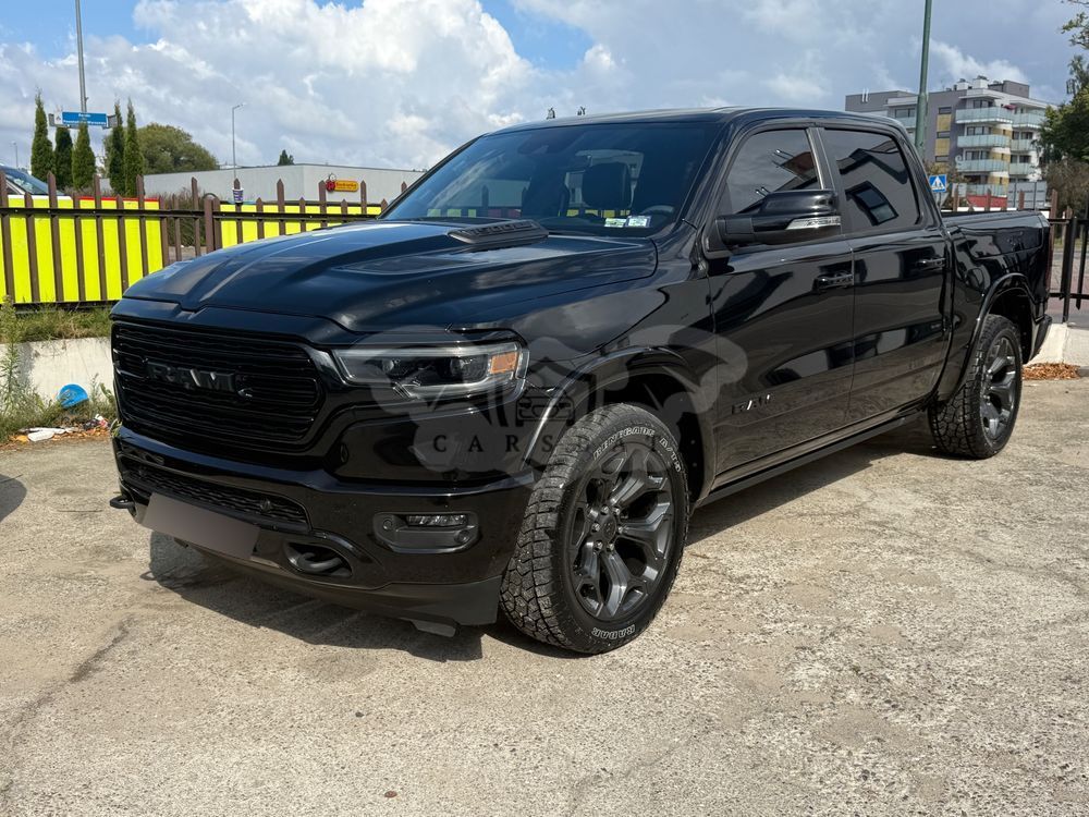 RAM 1500 5.7 Crew Cab Shortbed Limited Black 2021