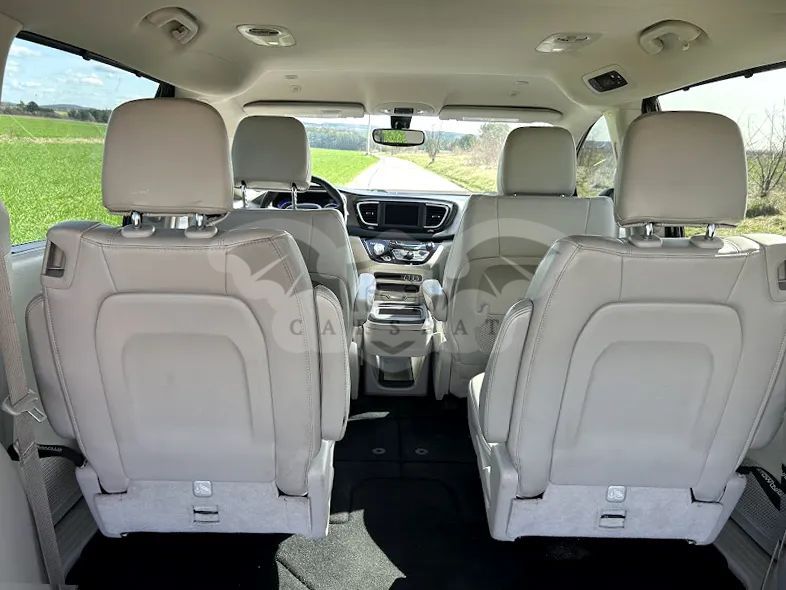 Chrysler Pacifica 2020